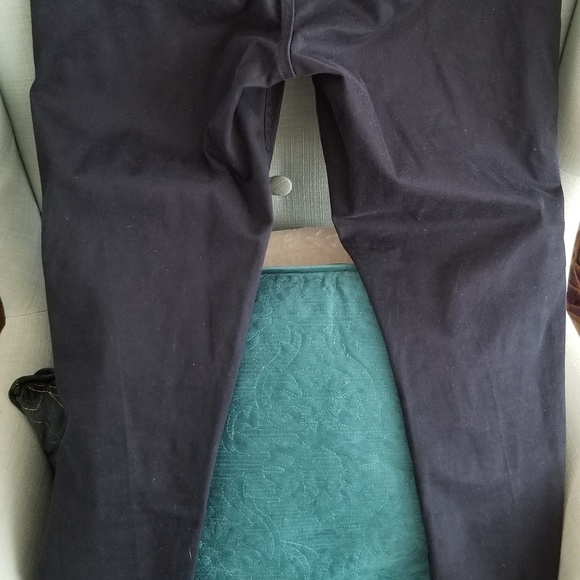 Calvin Klein cropped skinny pants - Picture 2 of 4